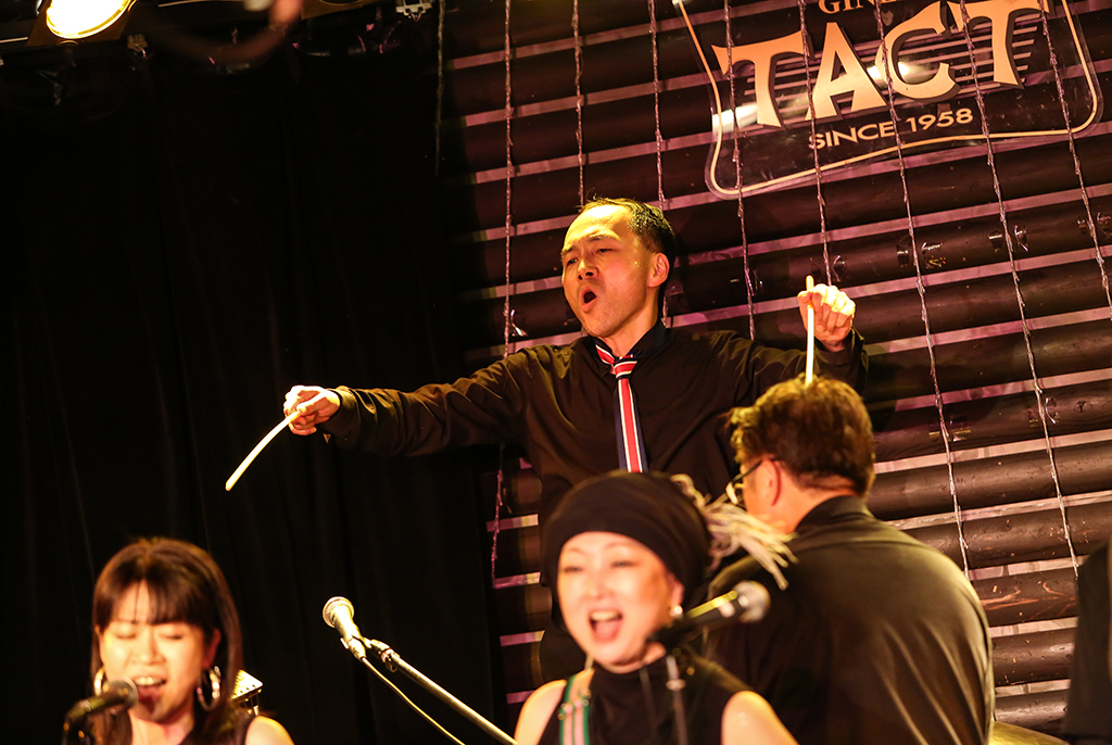 The Groovin' High Stage image